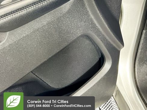 Used 2016 Ford Explorer Sport image 13