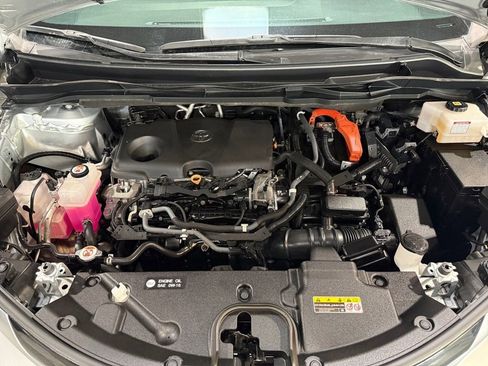 Used 2021 Toyota Sienna XLE image 43