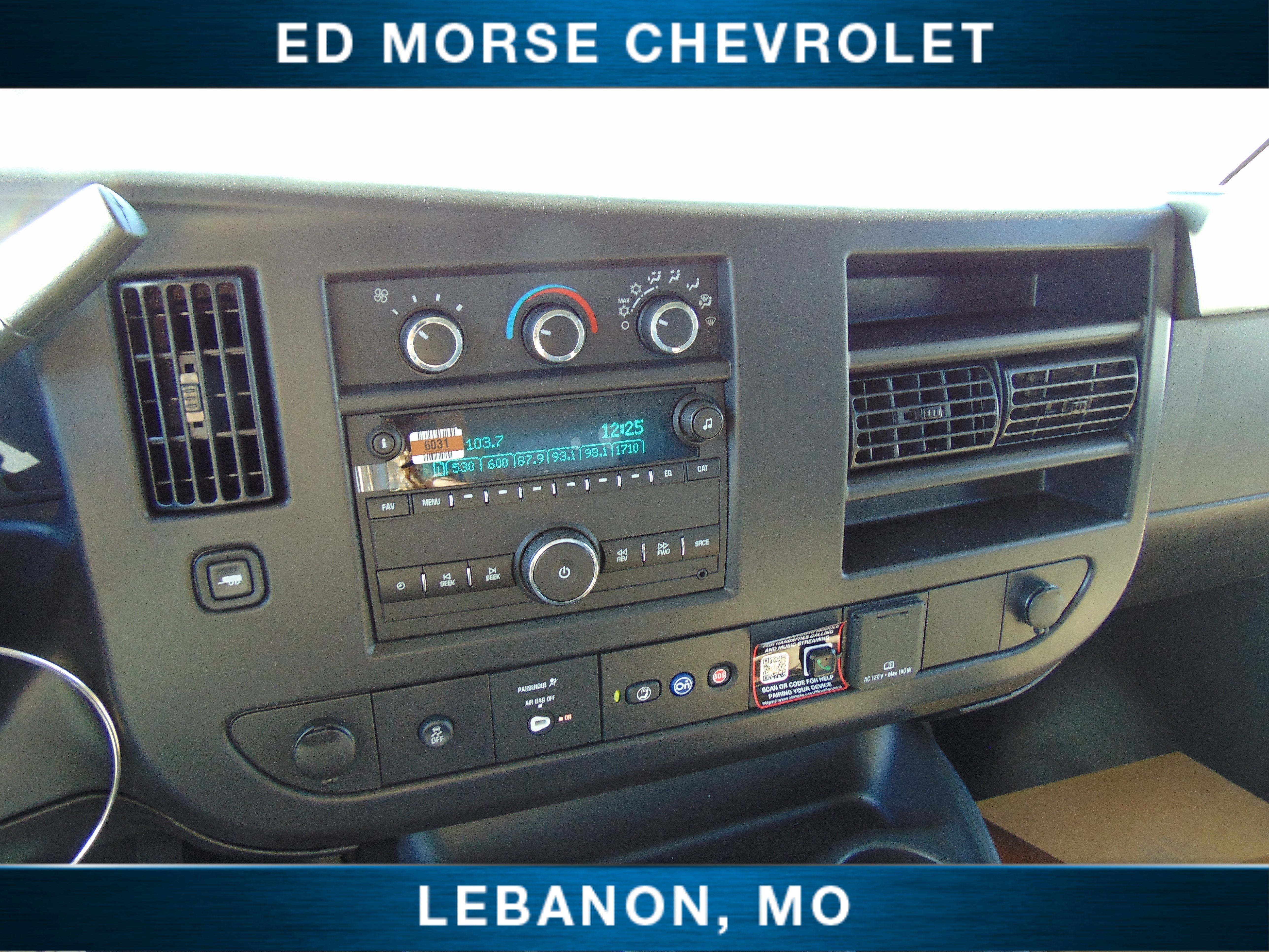 New 2025 Chevrolet Express 3500 w/ Power Convenience Package RWD image 18