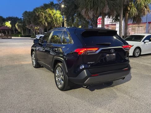 Used 2021 Toyota RAV4 Limited AWD/4WD image 3
