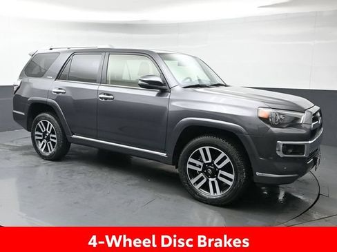 Used 2023 Toyota 4Runner Limited AWD/4WD image 9