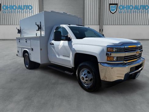 Used 2016 Chevrolet Silverado 3500 W/T RWD image 3