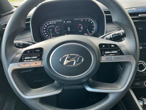 Used 2023 Hyundai Santa Cruz SEL FWD image 17