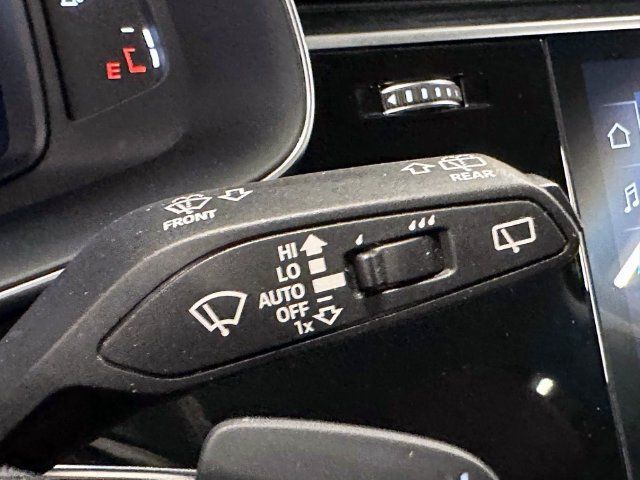 Certified 2023 Audi Q7 3.0T Premium Plus w/ Premium Plus Package AWD/4WD image 34