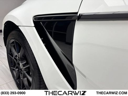 Used 2021 Aston Martin DBX AWD/4WD image 19