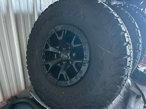 Used 2023 Ford F150 Raptor w/ Equipment Group 802A Raptor R image 26