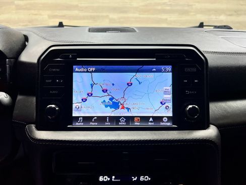 Used 2019 Nissan GT-R Premium w/ Premium Interior Package AWD/4WD image 9