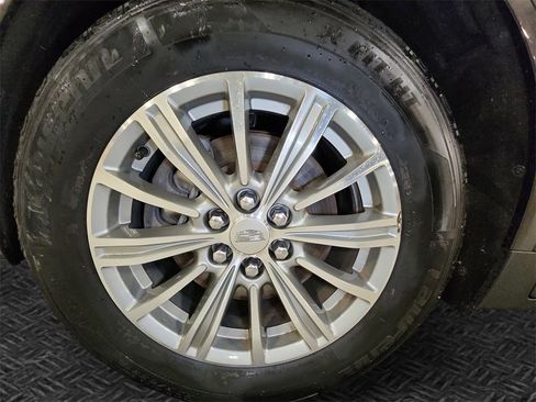 Used 2019 Cadillac XT5 Luxury image 11