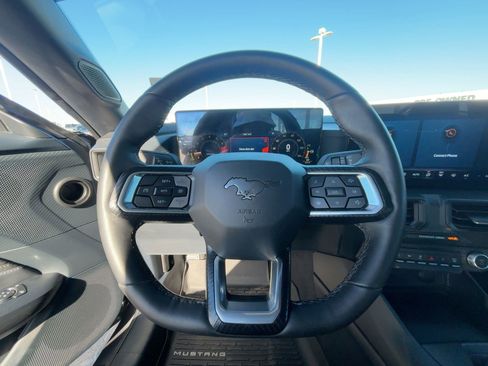 Used 2024 Ford Mustang EcoBoost image 16