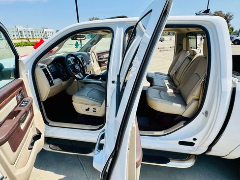 Used 2017 RAM 1500 Laramie w/ Convenience Group image 62