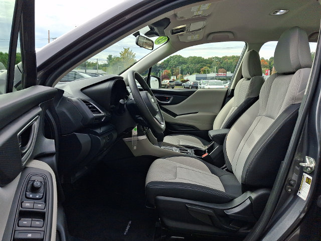 Used 2023 Subaru Forester AWD/4WD image 13