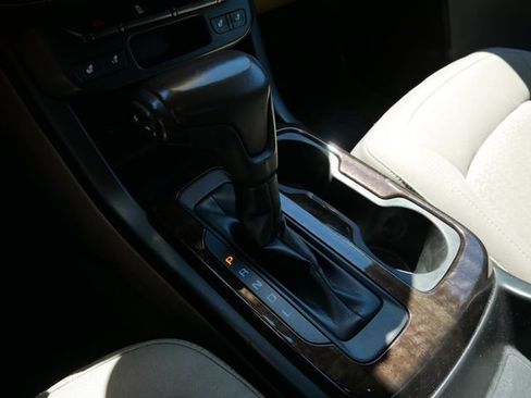 Used 2019 GMC Canyon SLE w/ SLE Convenience Package AWD/4WD image 22