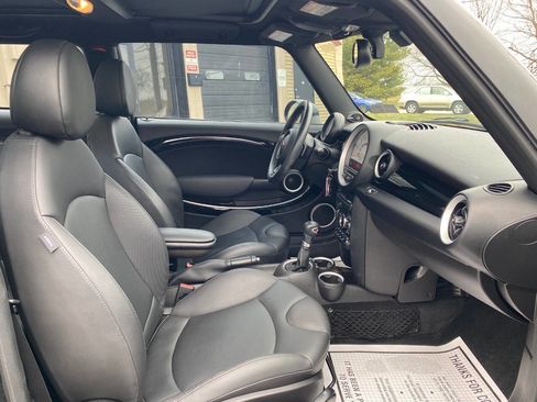 Used 2013 MINI Cooper S image 22