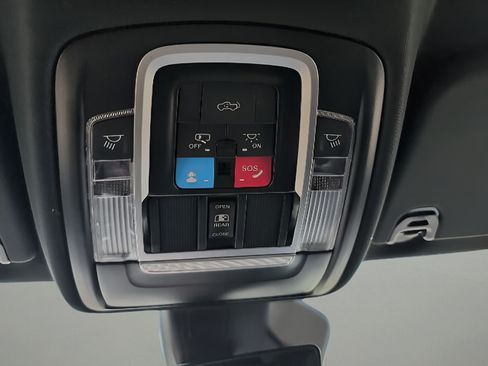 Used 2025 RAM 1500 Rebel w/ Rebel Level 1 Equipment Group AWD/4WD image 15
