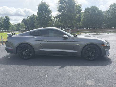 Used 2021 Ford Mustang GT Premium w/ GT Performance Package RWD image 11