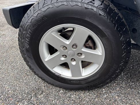 Used 2016 Jeep Wrangler Unlimited Sport w/ Quick Order Package 24S image 39