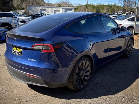 Used 2021 Tesla Model Y Performance image 13