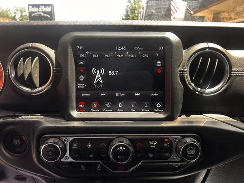 Used 2021 Jeep Wrangler Unlimited Sahara w/ Uconnect 4C Nav & Sound Group AWD/4WD image 22