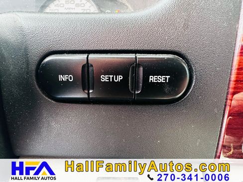 Used 2006 Ford F350 Lariat image 26