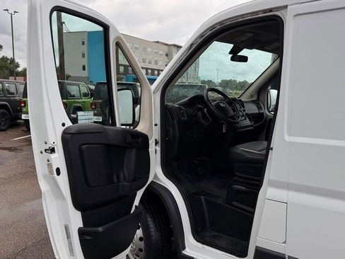 Used 2015 RAM ProMaster 1500 FWD image 17