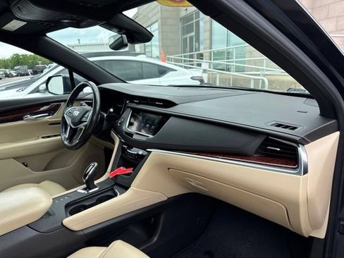 Used 2019 Cadillac XT5 Luxury AWD/4WD image 29