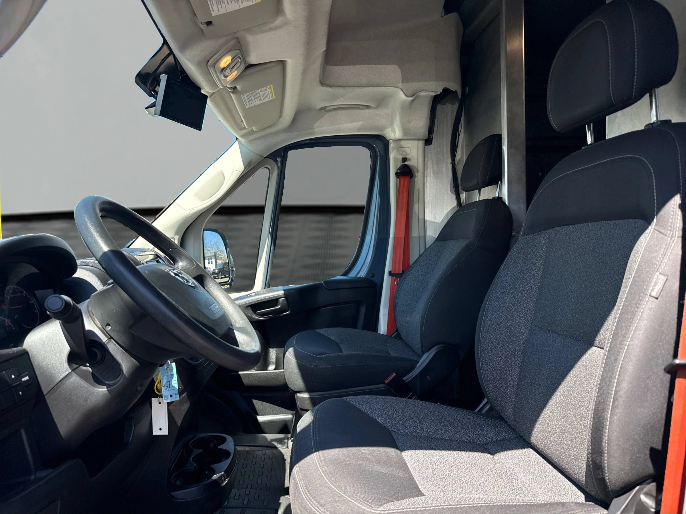 Used 2020 RAM ProMaster 3500 FWD image 9
