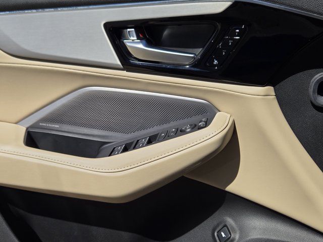 Certified 2026 Acura MDX w/ Technology Package FWD image 23