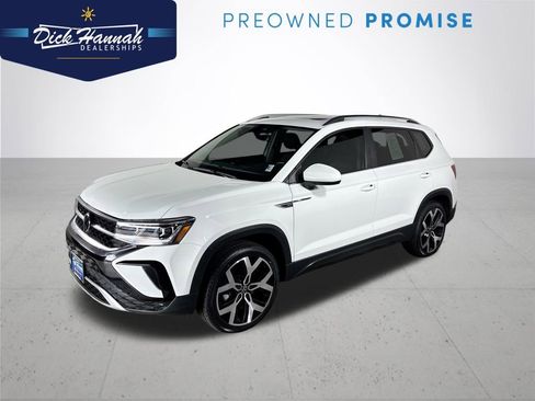 Certified 2023 Volkswagen Taos SEL AWD/4WD image 1