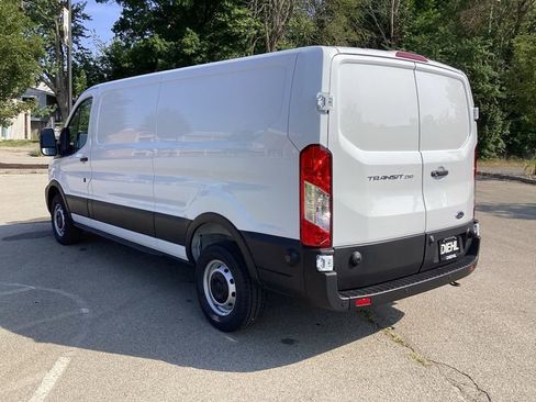 New 2025 Ford Transit 250 Low Roof RWD image 5