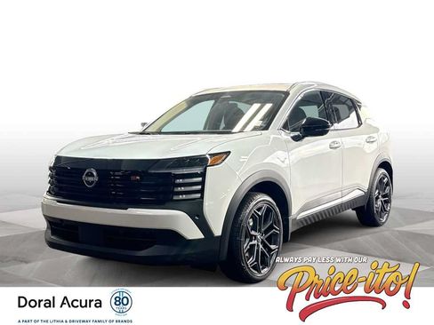 Used 2026 Nissan Kicks SR w/ SR Premium Package AWD/4WD image 1