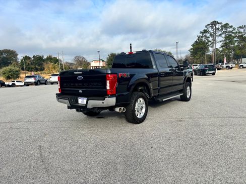 Used 2022 Ford F250 Lariat w/ Lariat Value Package image 5