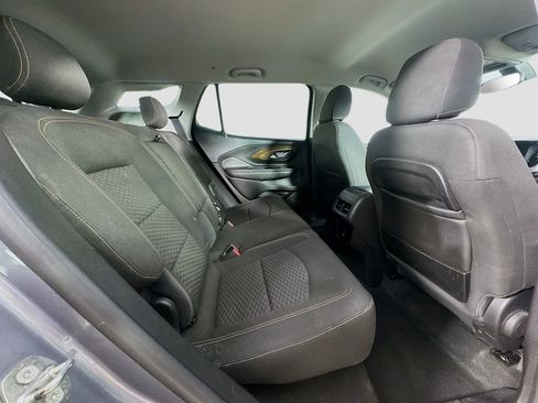 Used 2018 GMC Terrain SLE w/ Driver Convenience Package AWD/4WD image 32