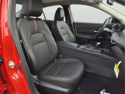 New 2026 Nissan Sentra SR image 15