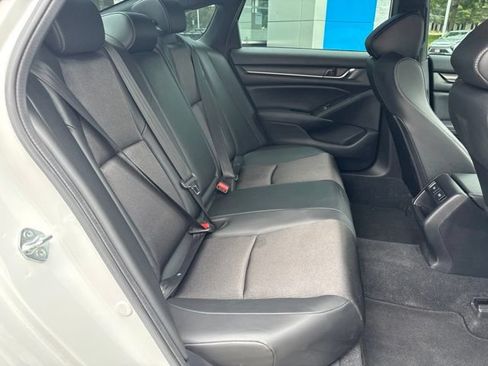 Used 2022 Honda Accord Sport image 32