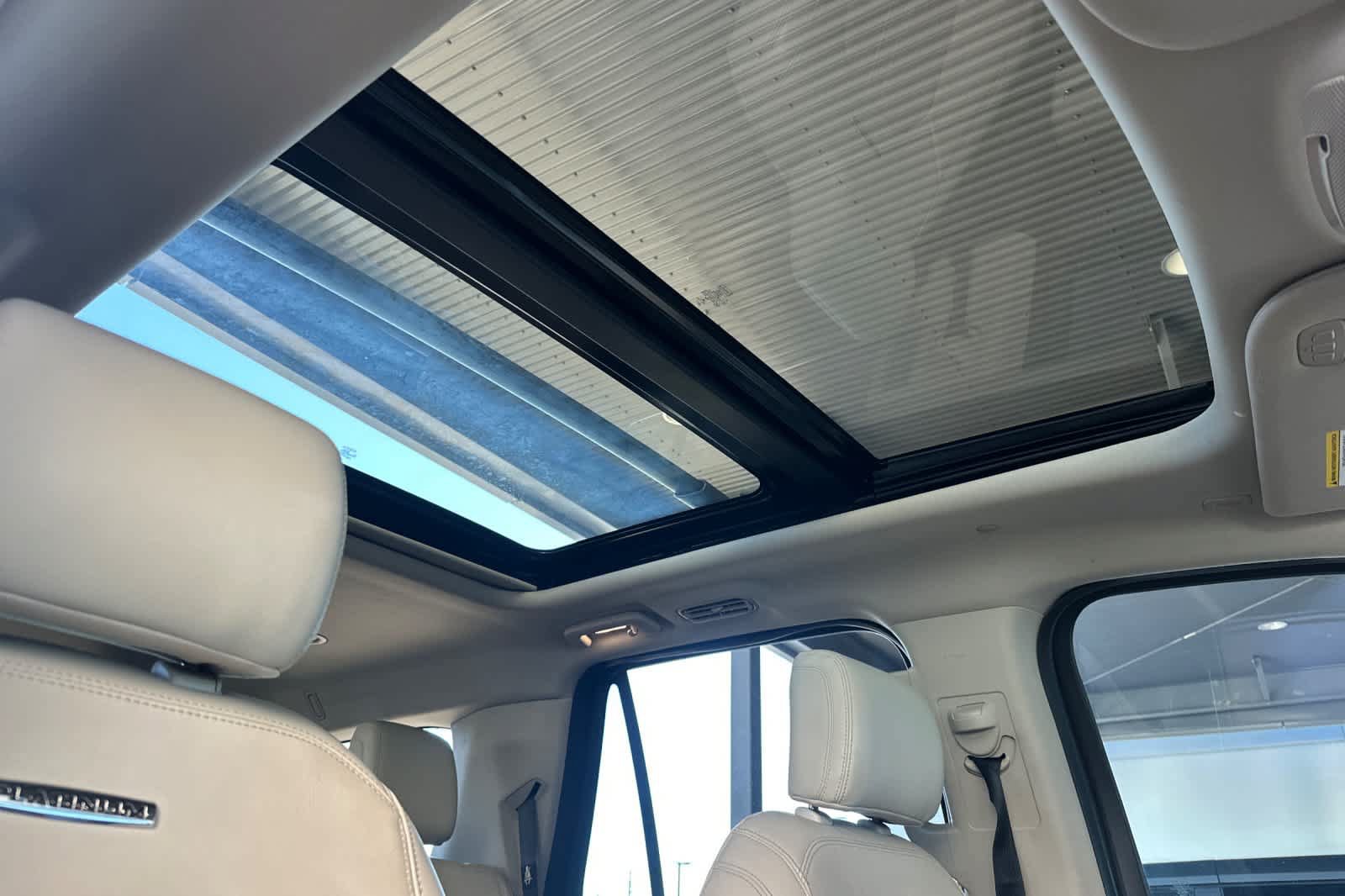 Certified 2020 Ford Expedition Max Platinum AWD/4WD image 18