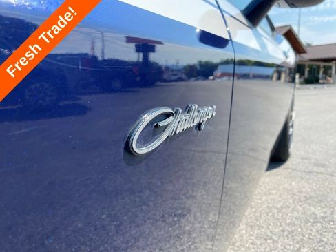 Used 2013 Dodge Challenger R/T RWD image 7