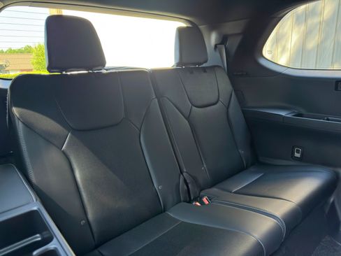 Used 2025 Lexus TX 500h AWD w/ Technology Package image 39