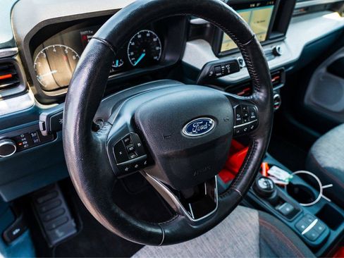 Used 2022 Ford Maverick XLT w/ XLT Luxury Package FWD image 8