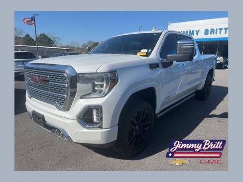 Used 2020 GMC Sierra 1500 Denali w/ Denali Ultimate Package AWD/4WD image 1