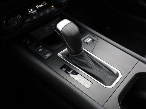 New 2026 Nissan Kicks SV image 16