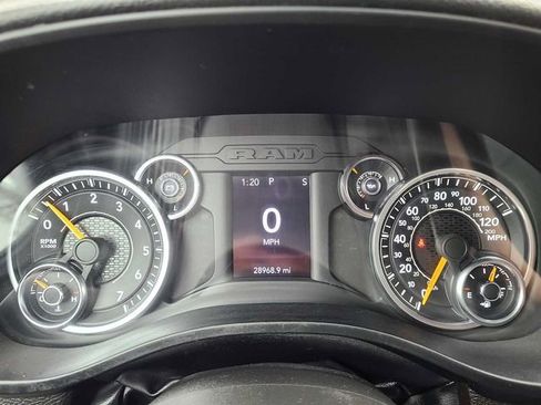 Used 2022 RAM 1500 Big Horn AWD/4WD image 23