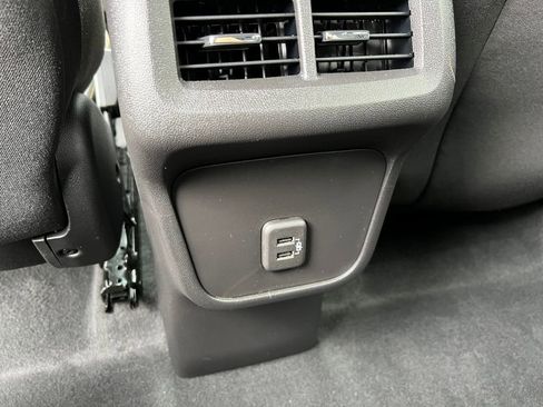 Used 2024 Chevrolet Equinox LT w/ LPO, Floor Liner Package image 13