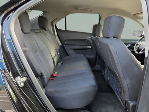 Used 2017 Chevrolet Equinox LS image 10