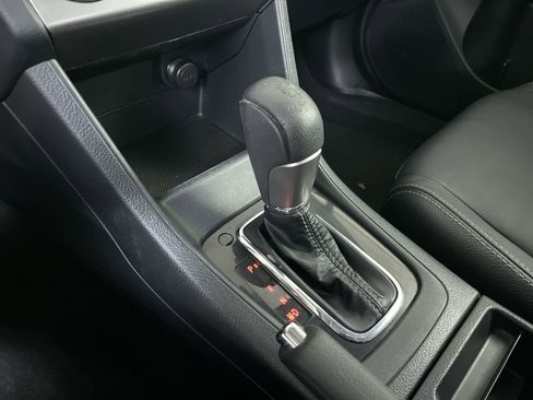 Used 2015 Subaru Impreza 2.0i Limited image 18