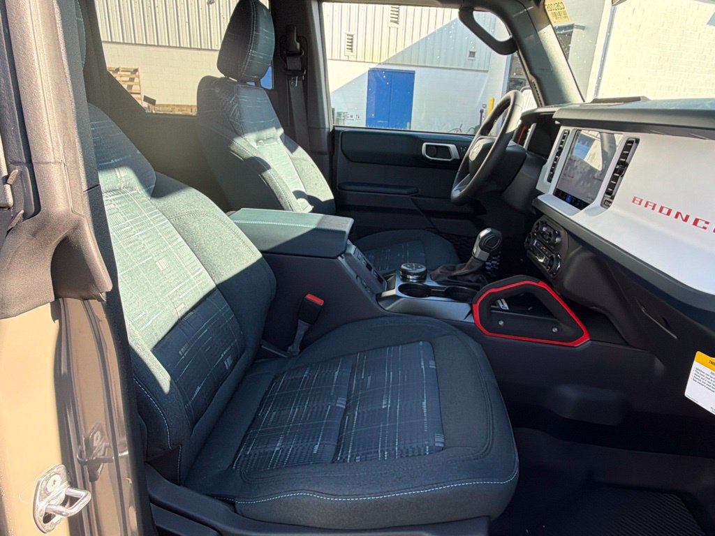 New 2026 Ford Bronco Heritage Edition AWD/4WD image 41