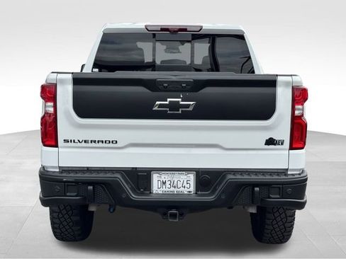 Certified 2025 Chevrolet Silverado 1500 ZR2 w/ ZR2 Bison Edition image 4