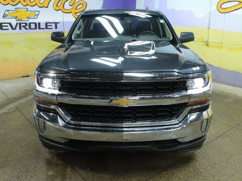 Used 2017 Chevrolet Silverado 1500 LT w/ All Star Edition image 3