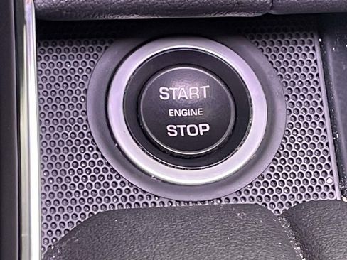 Used 2019 Land Rover Range Rover Sport HSE image 44