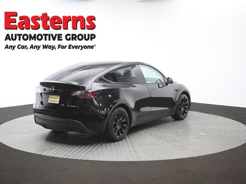 Used 2021 Tesla Model Y Long Range AWD/4WD image 35