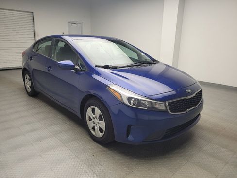 Used 2017 Kia Forte LX FWD image 13